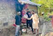 বন্যার্ত মানুষের মধ্যে পটিয়া বন্ধুসভার বন্ধুত্বের উপহার