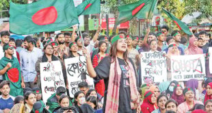 বন্দোবস্তের বাইরে নারী, রাজনীতির বাইরে নয়