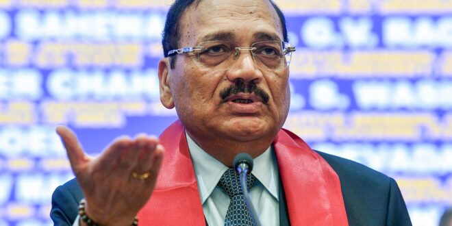 পুলিশি নির্যাতনের আবেদন তালিকাভুক্ত করতে অস্বীকৃতি জানাননি, গণমাধ্যমের খবর ‘মিথ্যা’: প্রধান বিচারপতি