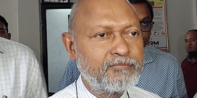 হত্যাচেষ্টার মামলায় সাবেক উপাচার্য কলিমুল্লাহকে গ্রেপ্তার দেখানোর আবেদন, শুনানি কাল