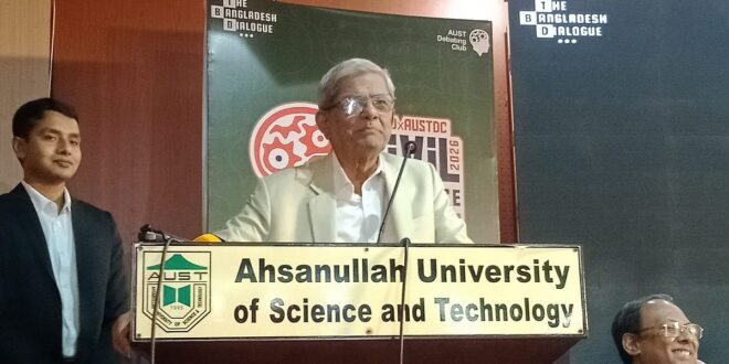 প্রধানমন্ত্রী দিনে প্রায় ১৮ ঘণ্টাই কাজ করেন: মির্জা ফখরুল