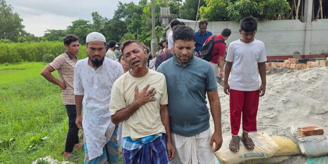 দক্ষিণ আফ্রিকায় সুপারশপে আগুনে নিহত ৬, নারায়ণগঞ্জে ৫ জনের বাড়িতে মাতম