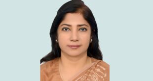 সাবেক হাইকমিশনার ফেরদৌসি শাহরিয়ার মারা গেছেন