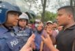 আমাদের যাইতে দিলে ছাত্রদল আপনাদের পোস্টিং আটকায় দেবে: পুলিশকে হাসনাত আবদুল্লাহ