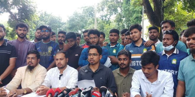 কারমাইকেল কলেজে নানা অনিয়মের অভিযোগ, কঠোর আন্দোলনের হুঁশিয়ারি শিক্ষার্থীদের