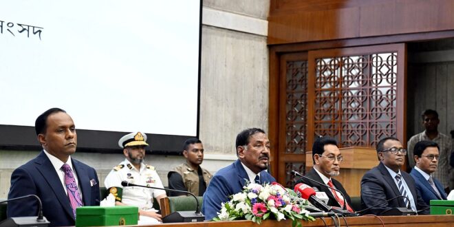 রাষ্ট্রপতি সাহাবুদ্দিনের পদত্যাগপত্র গ্রহণ, ভারপ্রাপ্ত রাষ্ট্রপতির দায়িত্ব নিলেন স্পিকার