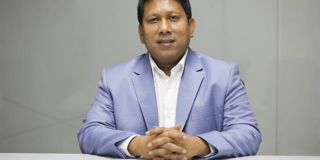 ইউএস বাংলাকে পূর্ণাঙ্গ এভিয়েশন গ্রুপ করতে চাই