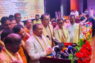 বাংলাদেশে ধর্ম বা বর্ণের ভিত্তিতে কোনো চক্রান্ত বাস্তবায়ন হতে দেওয়া হবে না: তথ্যমন্ত্রী