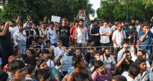 ভারতের মূলধারার সংবাদমাধ্যমের প্রতি তরুণদের কেন এত ক্ষোভ