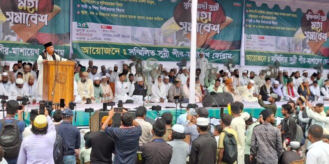 ‘তৌহিদি জনতার’ স্লোগান দিয়ে হামলাকারীদের মুখোশ উন্মোচিত হচ্ছে