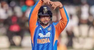 তিন আঙুলে ‘এ’ বানান সূর্যবংশী, এমন উদ্‌যাপনের রহস্য কী