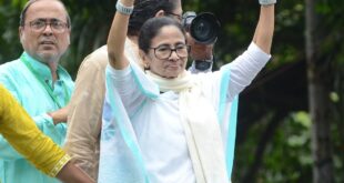 পশ্চিমবঙ্গে নির্বাচনে হারের পর প্রথম বড় সমাবেশ করলেন মমতা