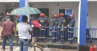 মানিকগঞ্জ সদর থানায় অগ্নিকাণ্ডে পুড়ল ওসির কক্ষ