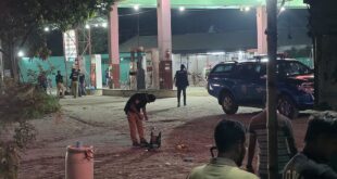 নারায়ণগঞ্জে তালাবদ্ধ ব্যাগ ঘিরে বোমা আতঙ্ক, এরপর যা মিলল