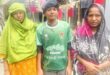 দিনমজুর মায়ের মেয়ের হাতে এখন দেশসেরা খেলোয়াড়ের ট্রফি