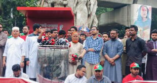 বিভিন্ন ক্যাম্পাসে ছাত্রদলের হামলার প্রতিবাদে ছাত্রশিবিরের গণজমায়েত