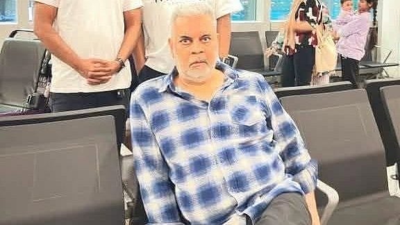 চিকিৎসা নিয়ে দেশে ফিরছেন ইলিয়াস কাঞ্চন, কেমন আছেন অভিনেতা