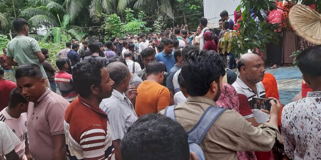 বাগেরহাটে বসতঘর থেকে মা–ছেলে ও নানির লাশ উদ্ধার