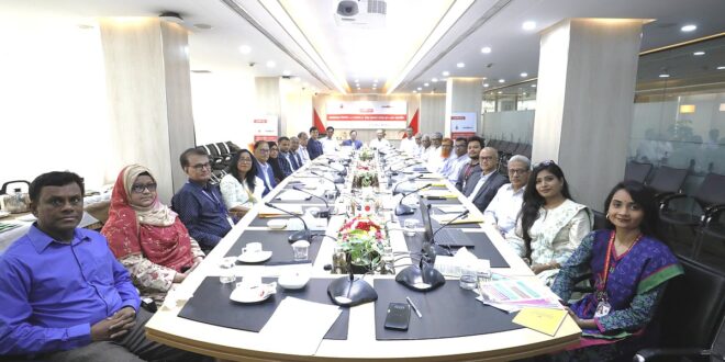 ভোজ্যতেলে ভিটামিন ‘এ’ সংরক্ষণ ও স্বাস্থ্য সুরক্ষায় অস্বচ্ছ ফুড-গ্রেড প্যাকেজিং
