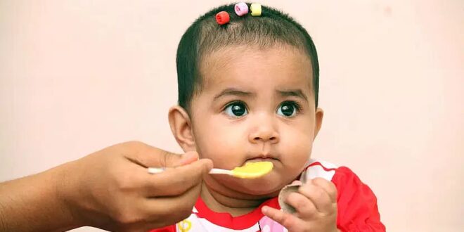 শিশু অপুষ্টিতে ভুগছে কি না বুঝবেন কীভাবে