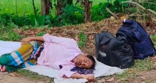 সখীপুরে গভীর রাতে অসুস্থ ব্যক্তিকে রাস্তায় ফেলে যাওয়া হয়, অভিযোগ স্ত্রীর বিরুদ্ধে